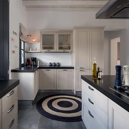 Myconian Platinum Superior & Junior Villas Villa *