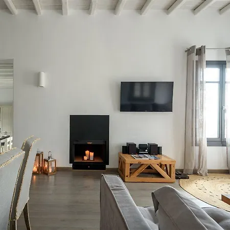 Myconian Platinum Superior & Junior Villas Вилла Калафатис