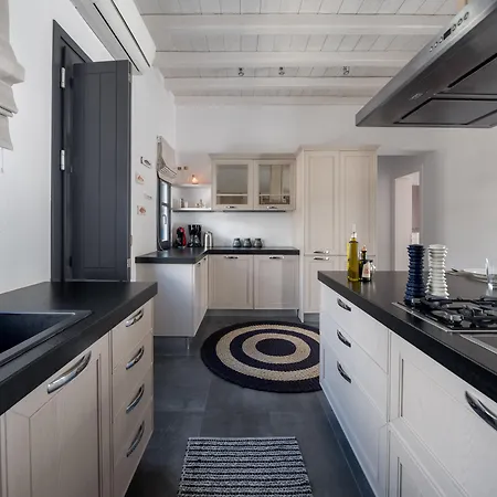 Myconian Platinum Superior & Junior Villas Вилла