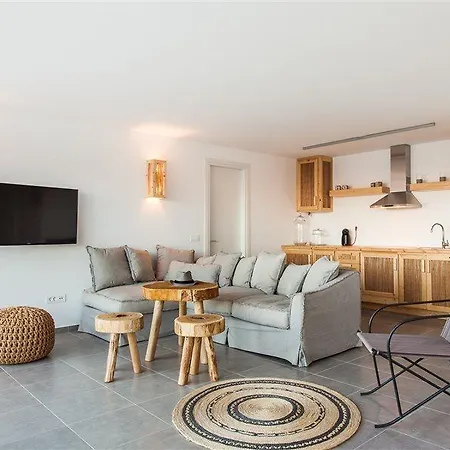 Villa Myconian Platinum Superior & Junior Villas